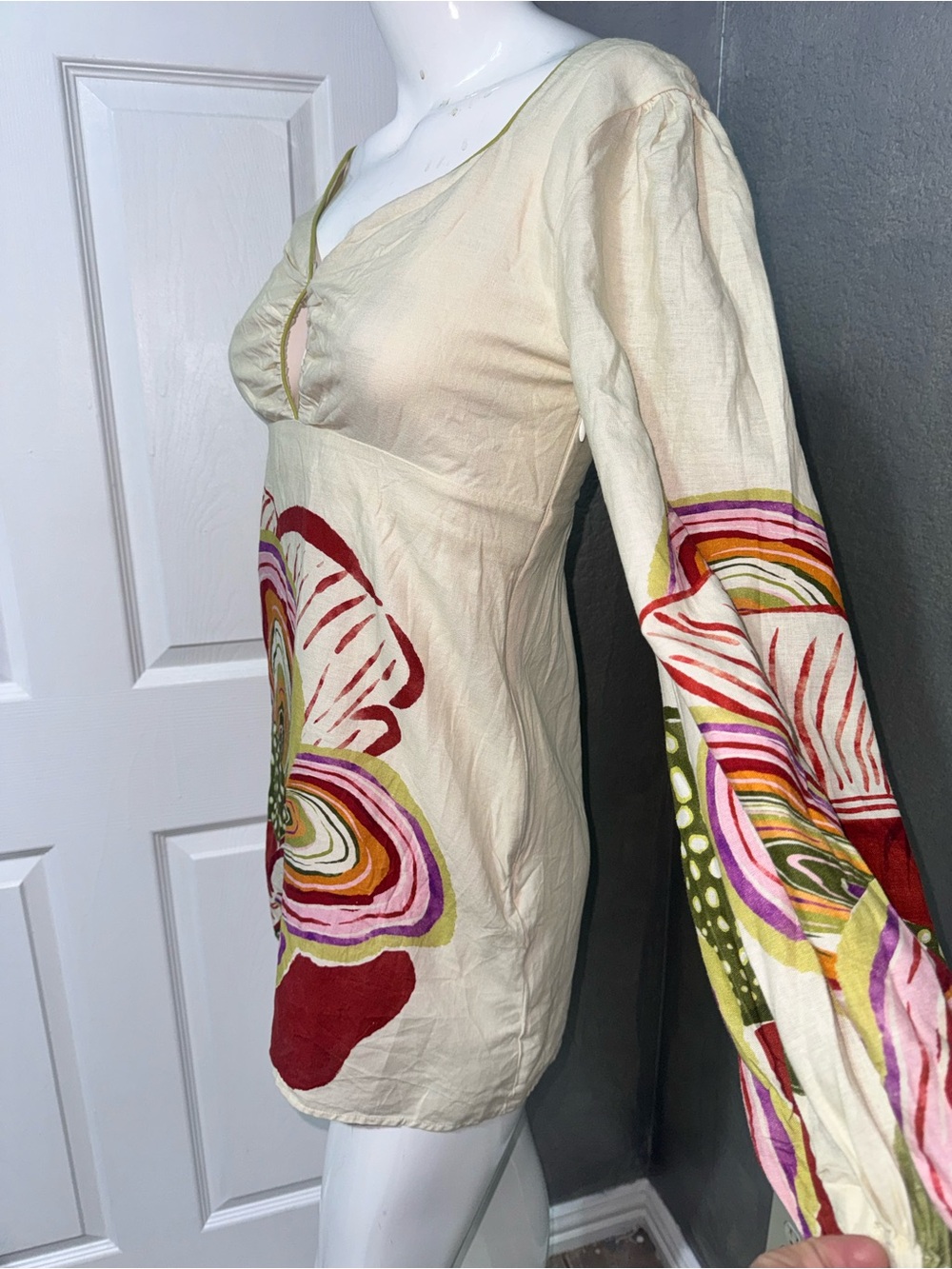 Anthropologie Cream Tunic with Bold Multi-Color Floral Print - Picture 12 of 17